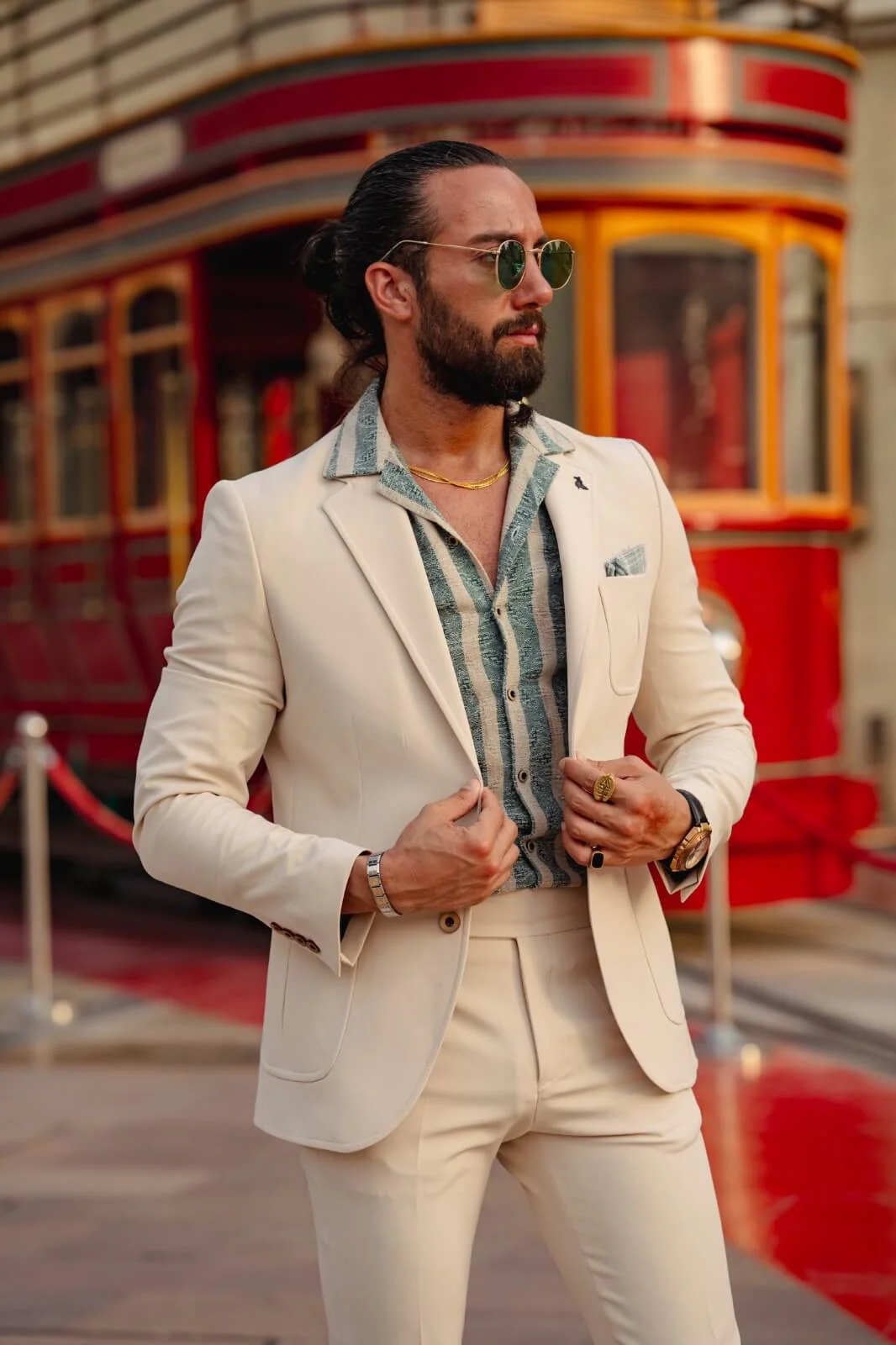 Beige Summer Casual Suit - Image 4