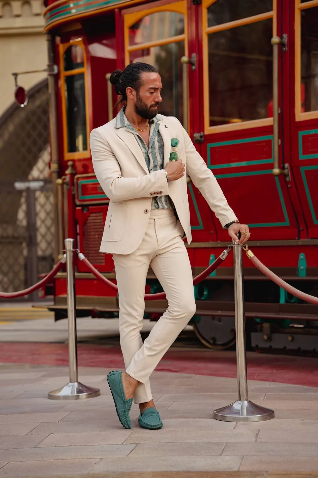 Beige Summer Casual Suit - Image 6