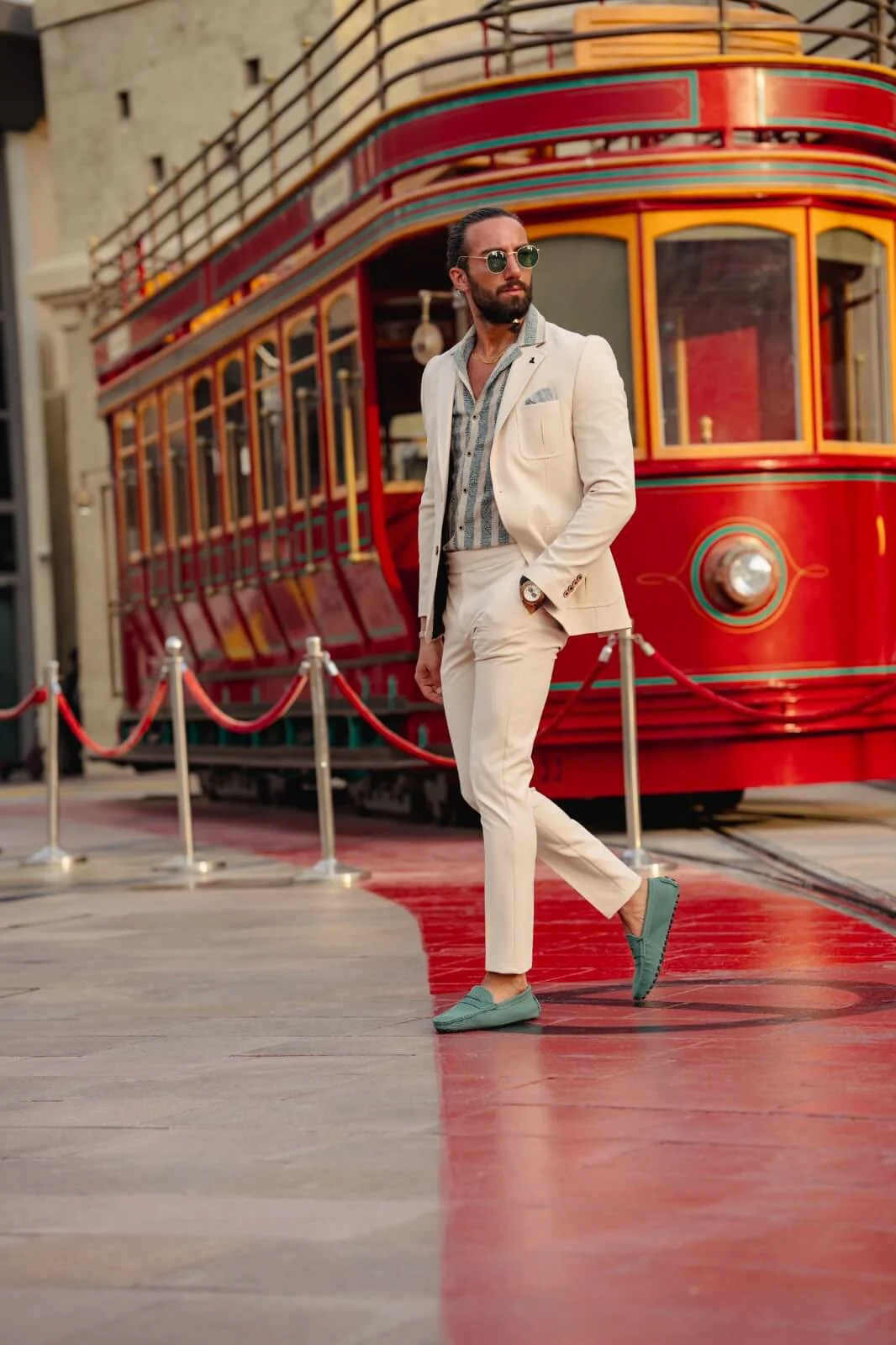 Beige Summer Casual Suit - Image 7