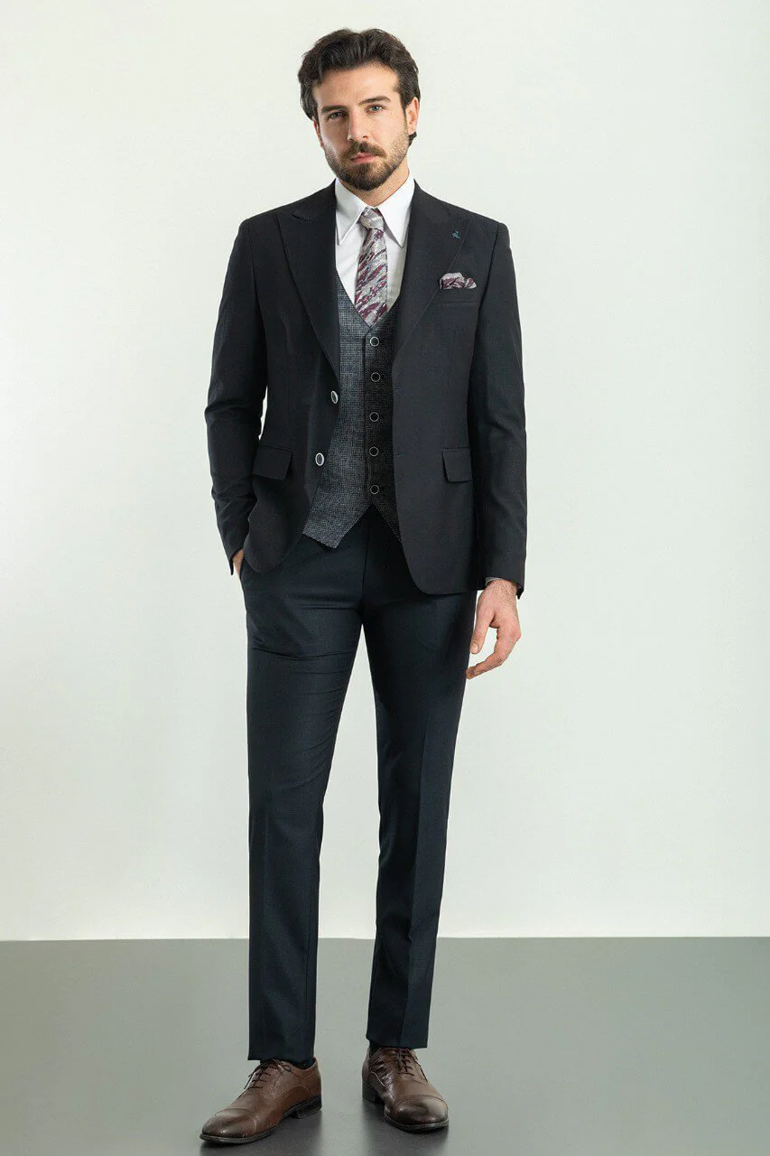 Black & Gray Combination 3-Piece Suit - Image 3
