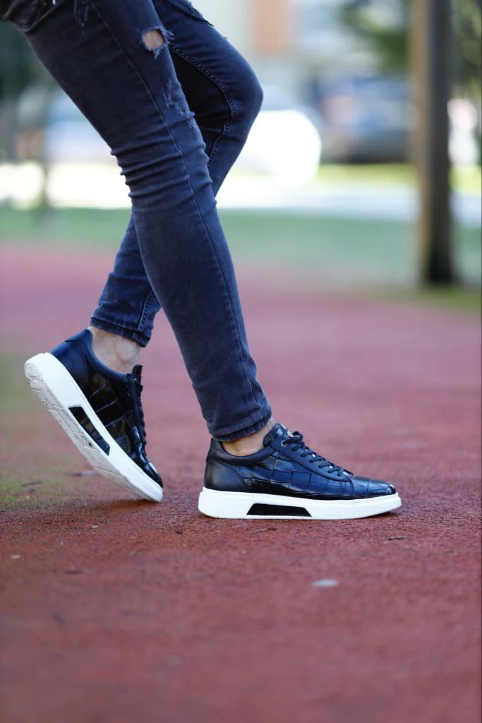 Black Leather Sneaker - Image 5