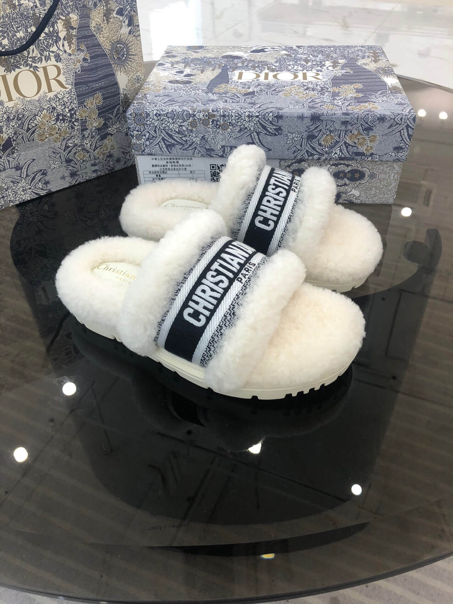 Christian Dior Dway Black White Shearling Fur Logo Chunky Slide - Image 3