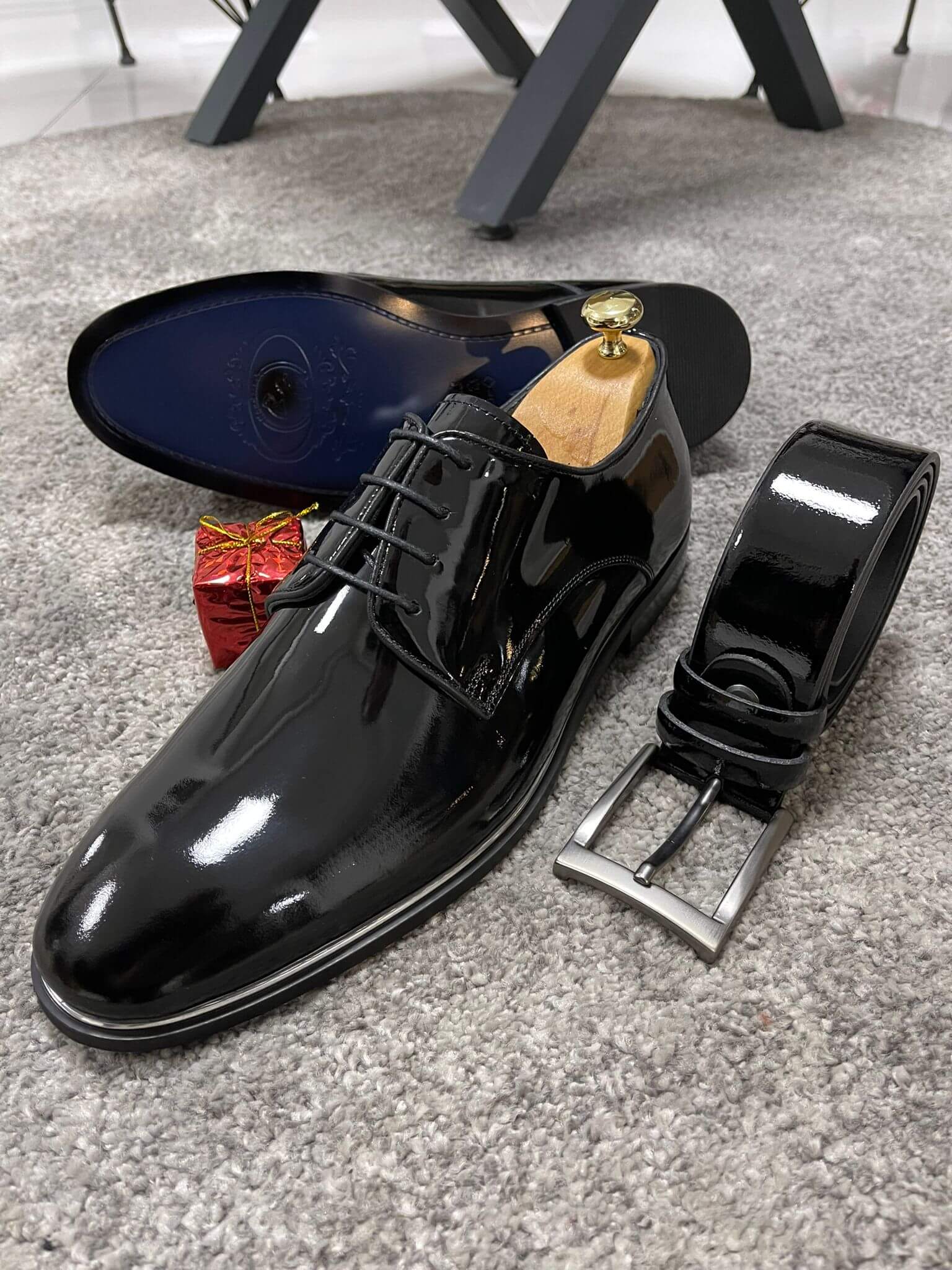 Milan Classic Black Patent Derby Shoes - Image 4