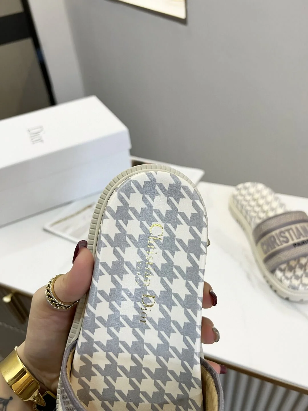 Dior D-Way Pink and White Houndstooth with Coordinating Embroidered Strap Slides - Image 9