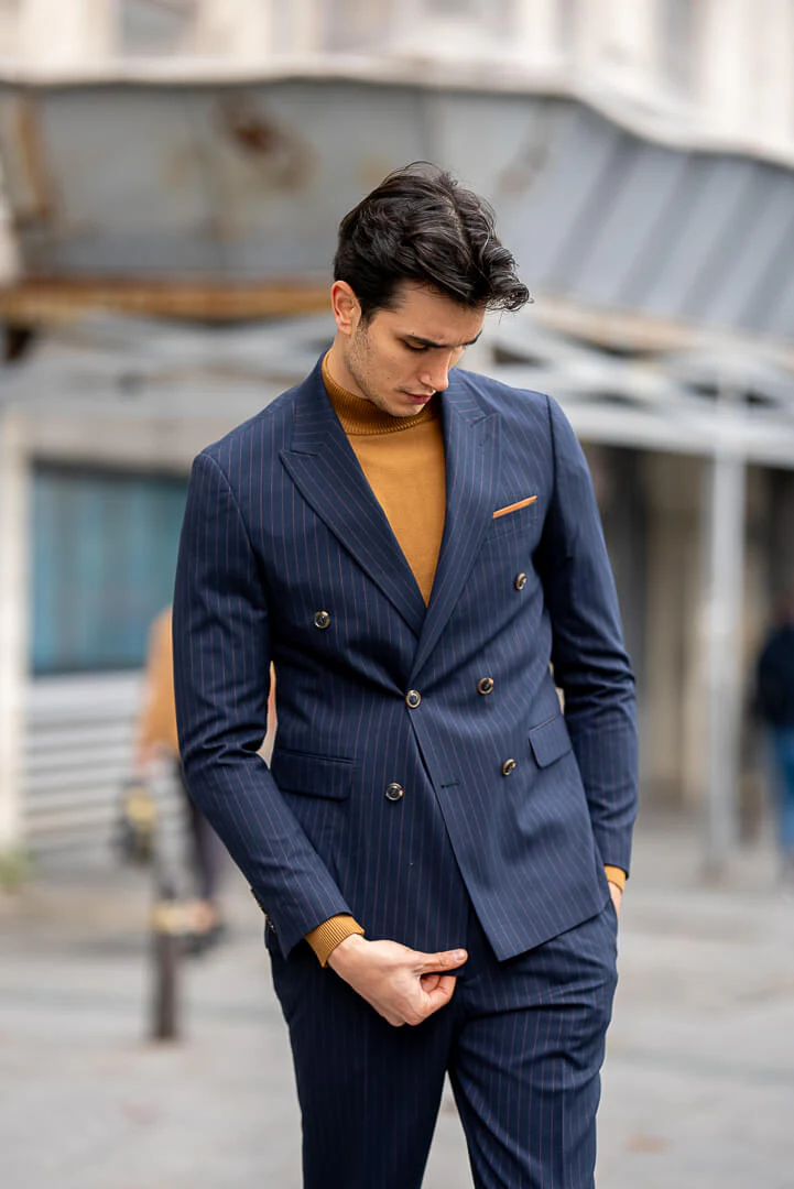 Double-Breasted Navy Blue Men's  Suit - Image 5