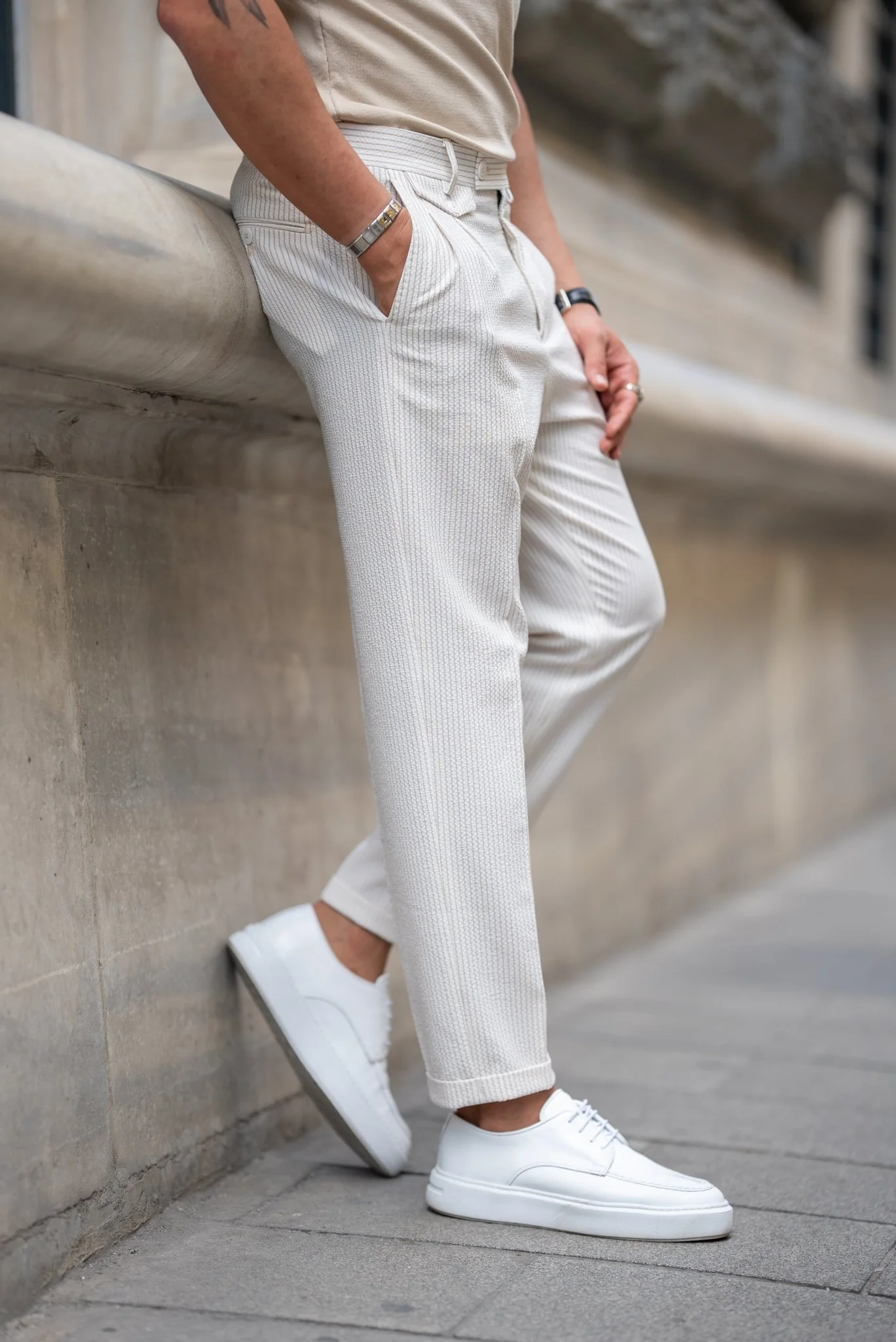 Slim Fit Men's Ecru Fabric Trousers (Casual). - Image 3