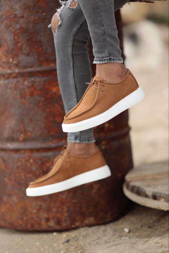 Emerald Camel Suede Casual Derby Shoe. - Image 5
