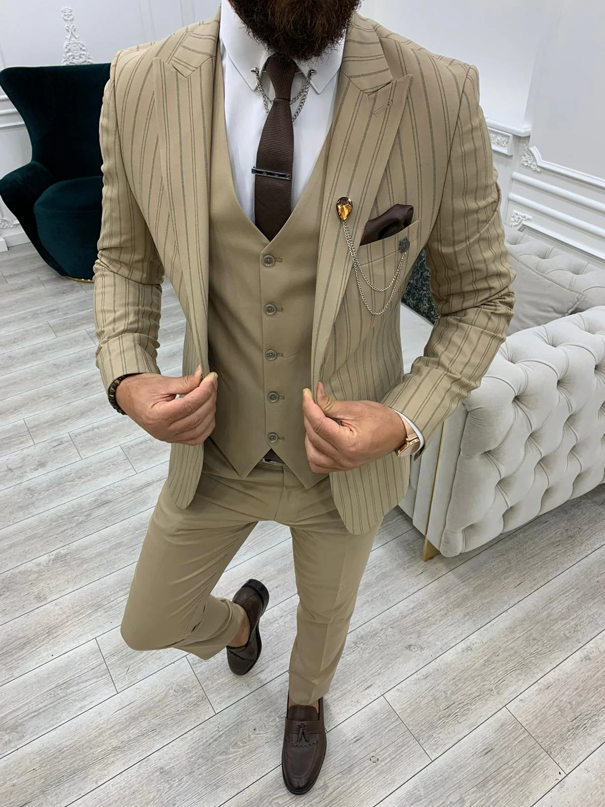 Grava Striped Cream Suit