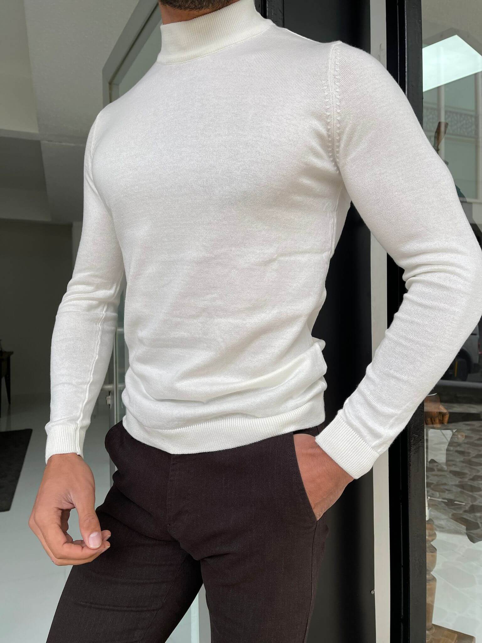 Hollo Ecru Turtleneck - Image 2