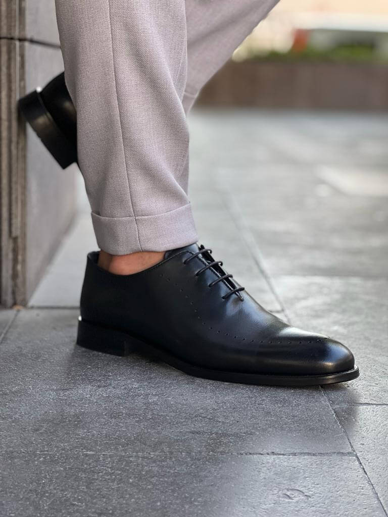 Edinburgh Edition - Black Classic Oxford Shoe. - Image 5