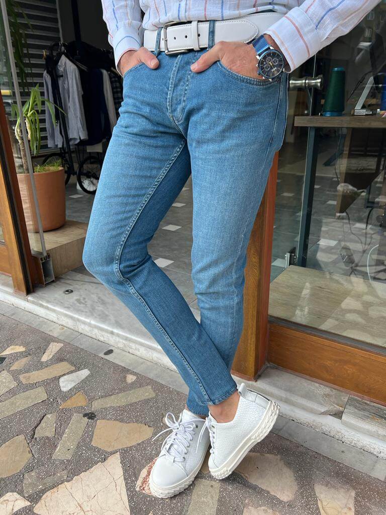 Slim Fit Light Blue Jeans for Men - Image 4