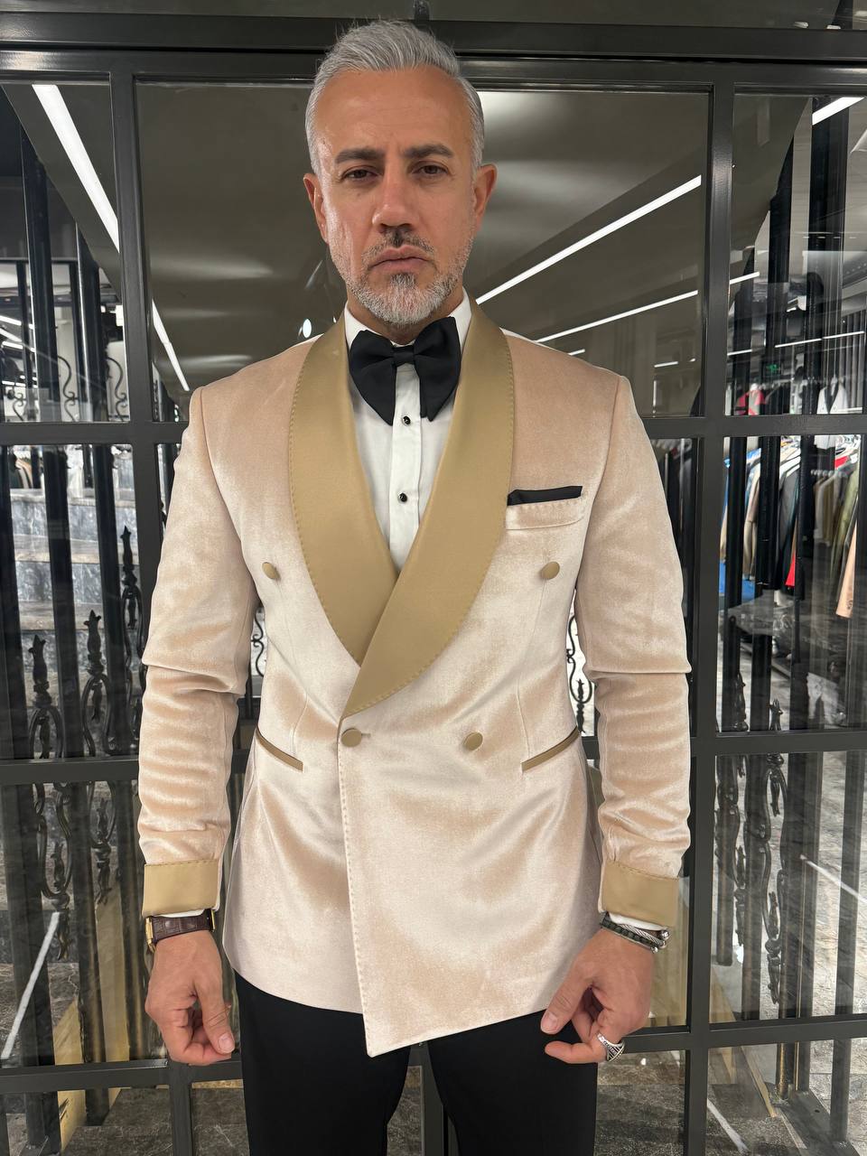 HolloMen Champagne Velvet Double-Breasted Tuxedo - Image 7