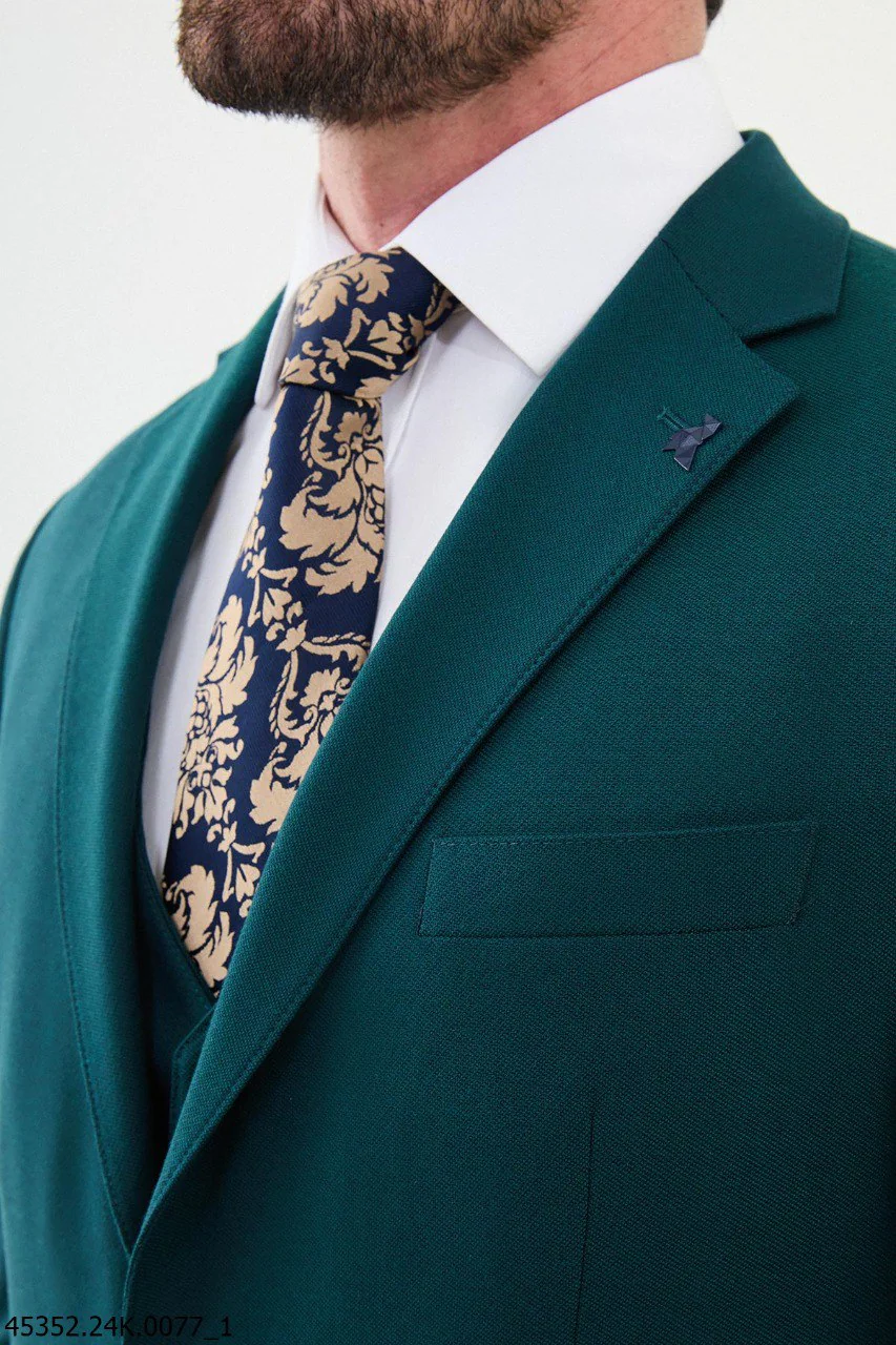 HolloMen Emerald Green Three-Piece Suit. - Image 3