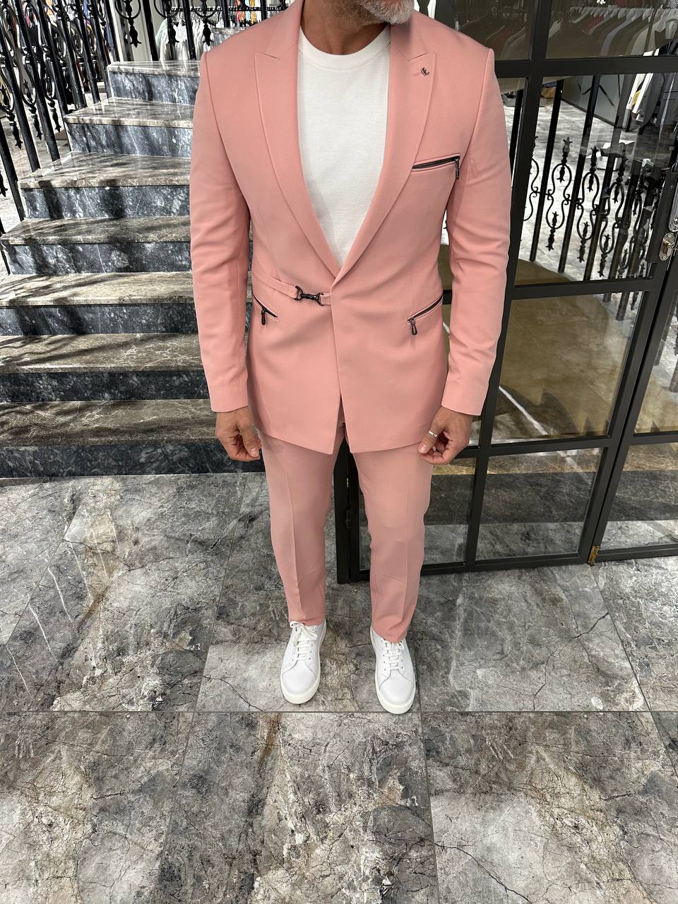 HolloMen Slim Fit Pink Statement Suit with Buckle Closure - Image 6