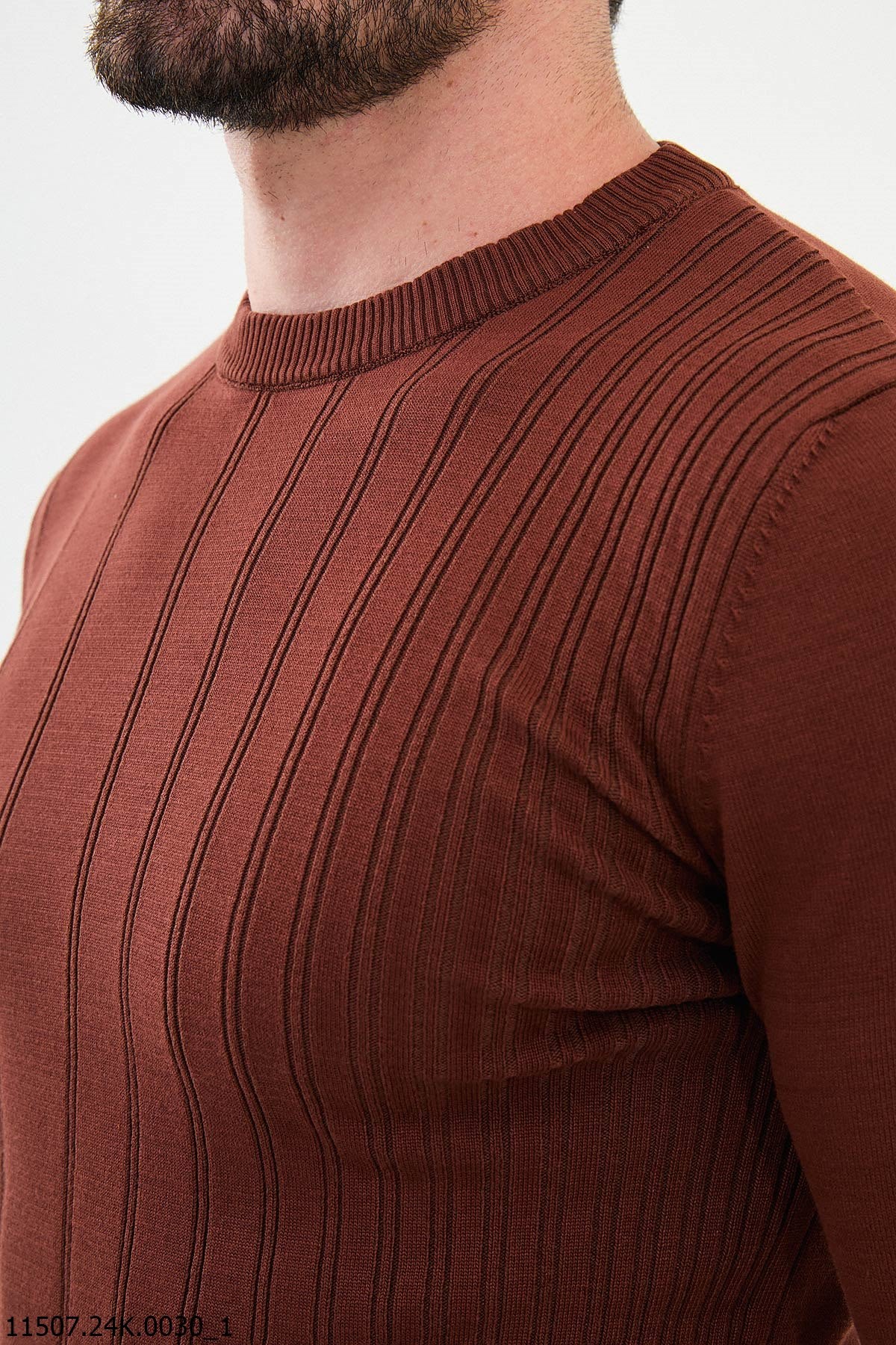 HolloMen Tile Ribbed Crew Neck Sweater. - Image 2