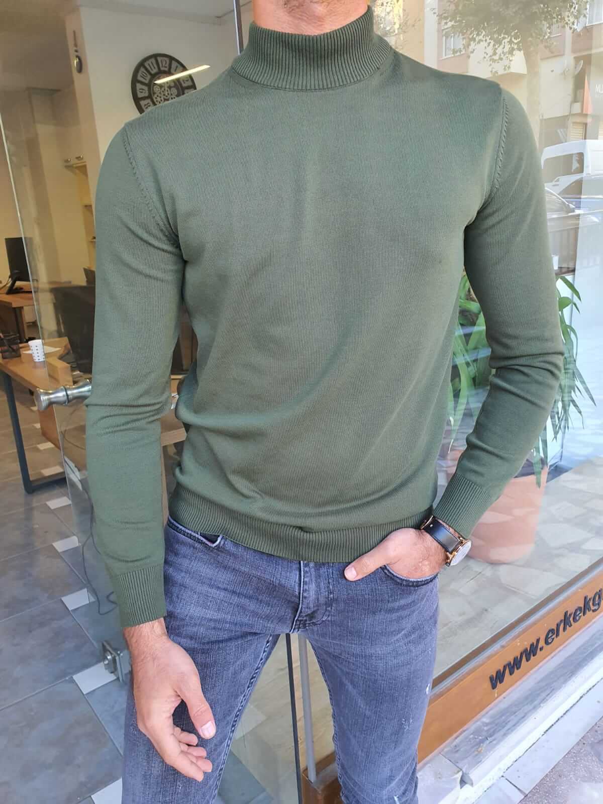 Hunza Green Turtleneck - Image 4