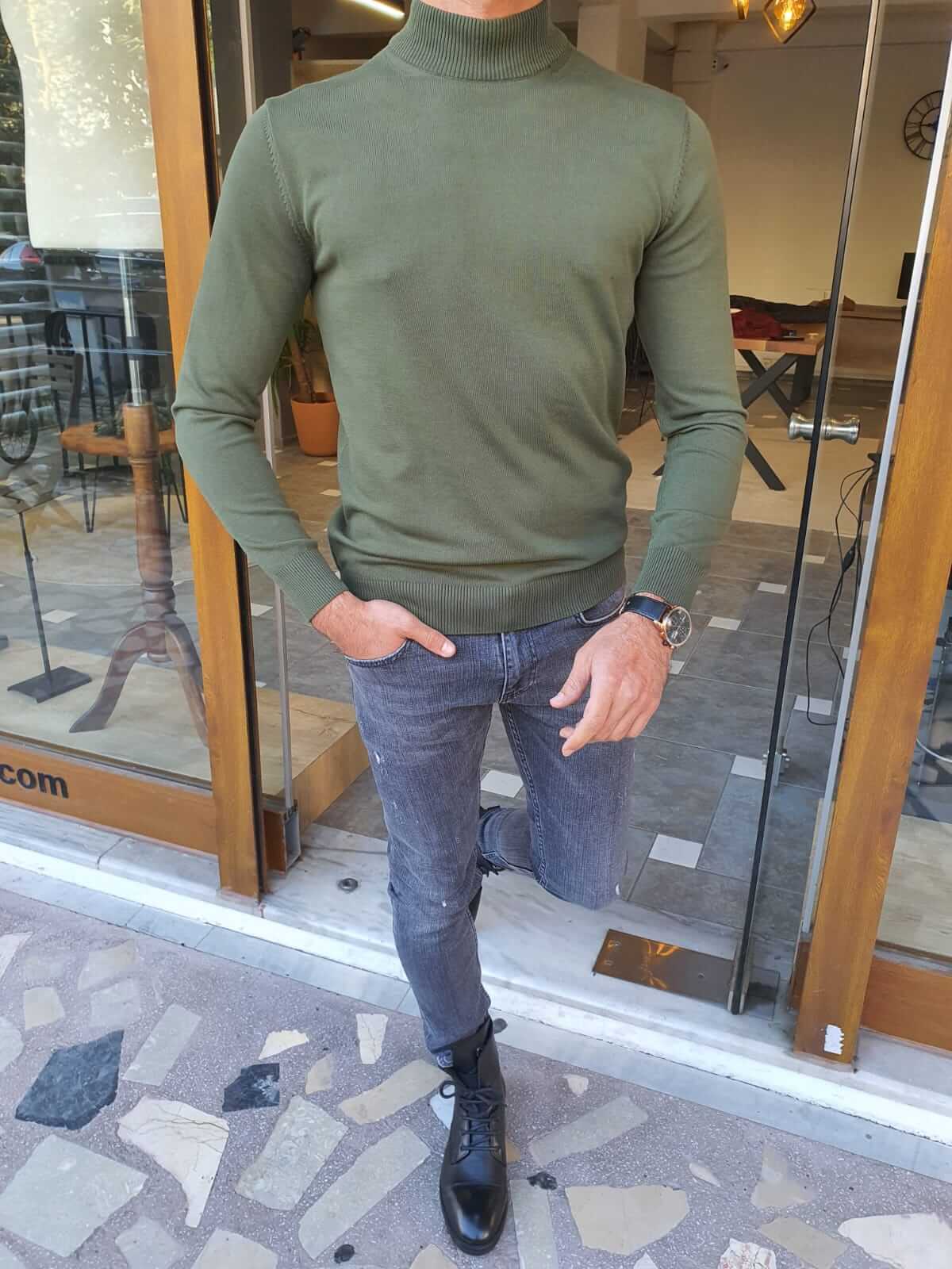Hunza Green Turtleneck - Image 5