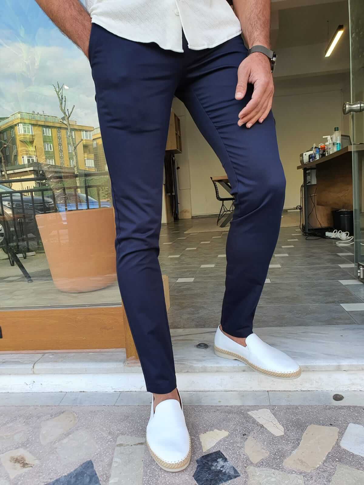 Kenz Slim Fit Navy Blue Pants for Men - Image 3