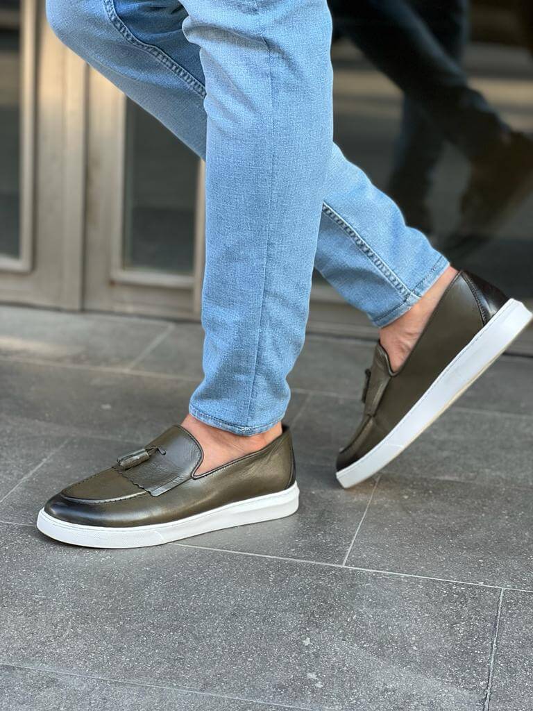 Valencia Edition - Khaki Casual Loafer. - Image 4
