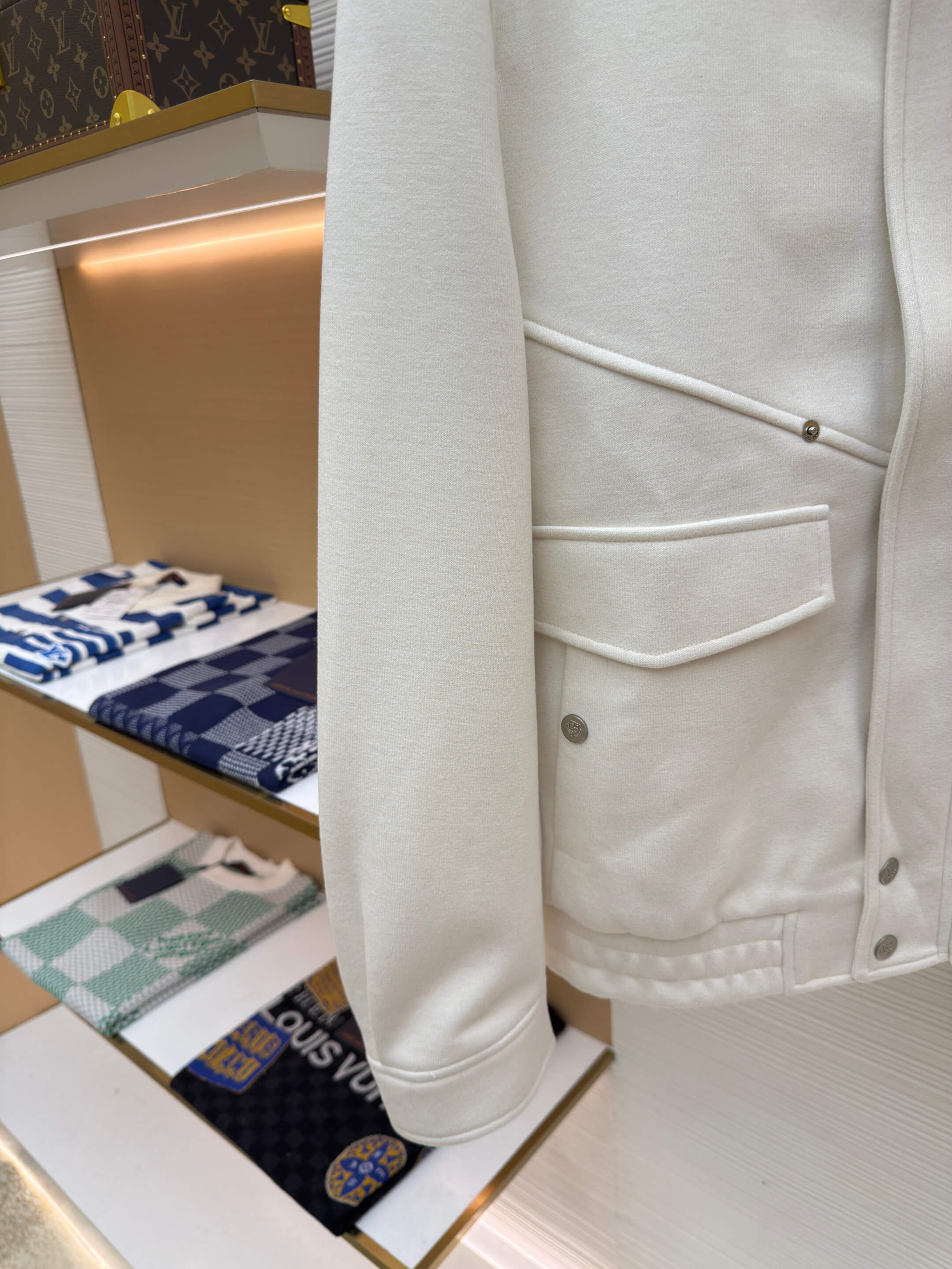 Loro Piana Minimalist Cashmere Jacket- Off-White - Image 5