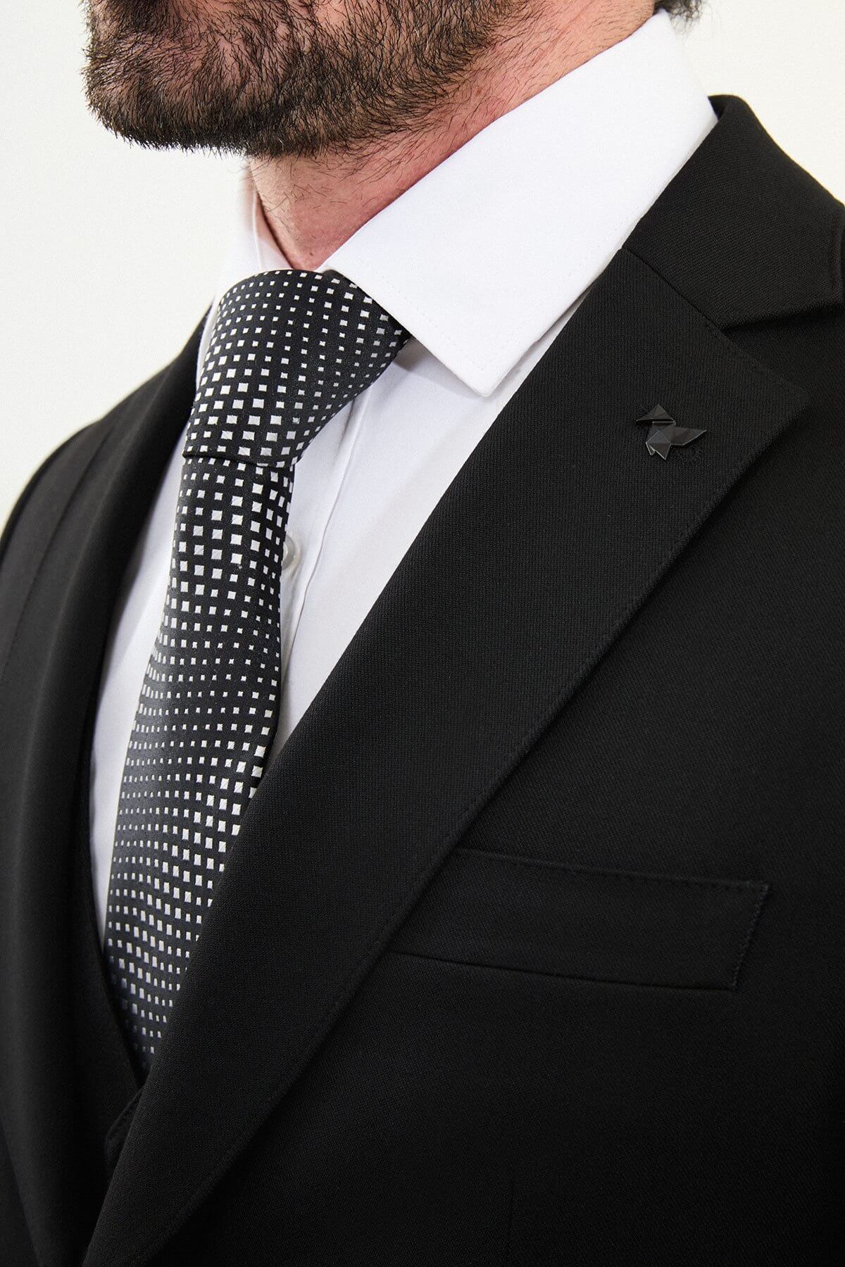 Men’s Black Three-Piece Wool-Blend Suit. - Image 3