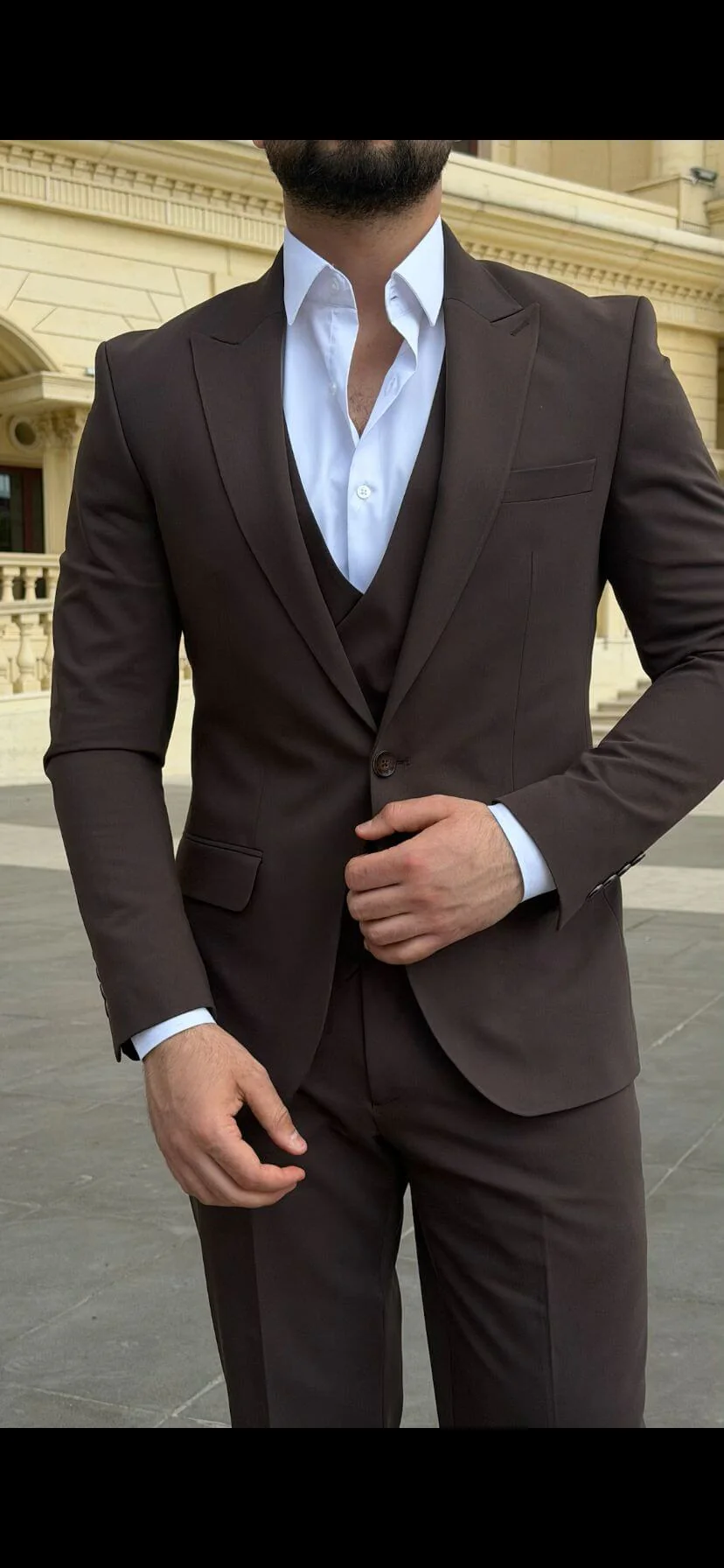 Men’s Brown Shawl Lapel Three Piece  Suit. - Image 3