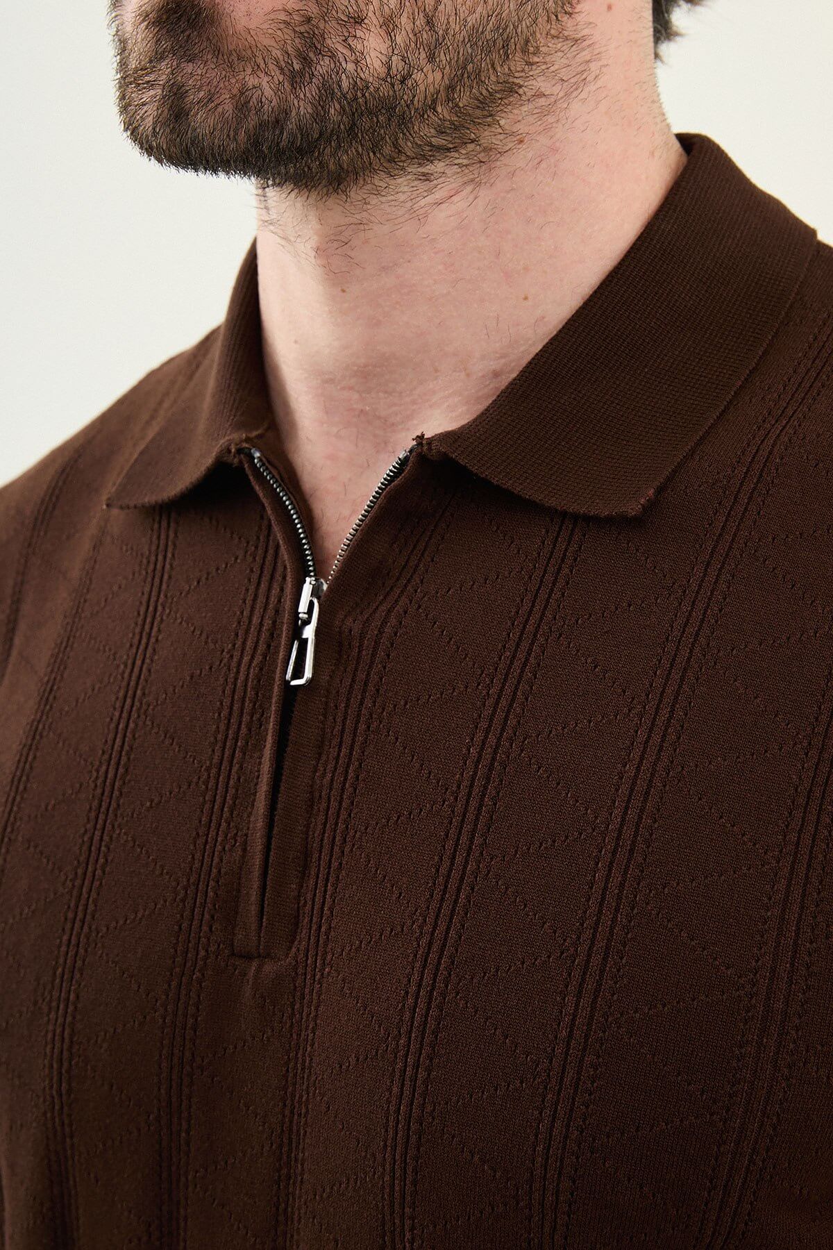Men’s Dark Brown Textured Zip Collar Knit Polo Shirt - Image 3