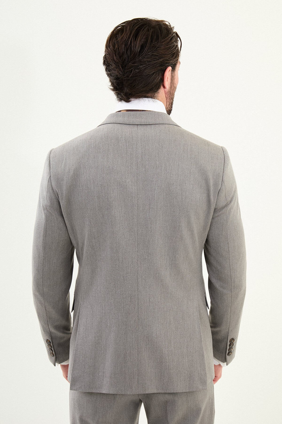 Men’s Light Gray Three-Piece Wool-Blend Suit. - Image 4