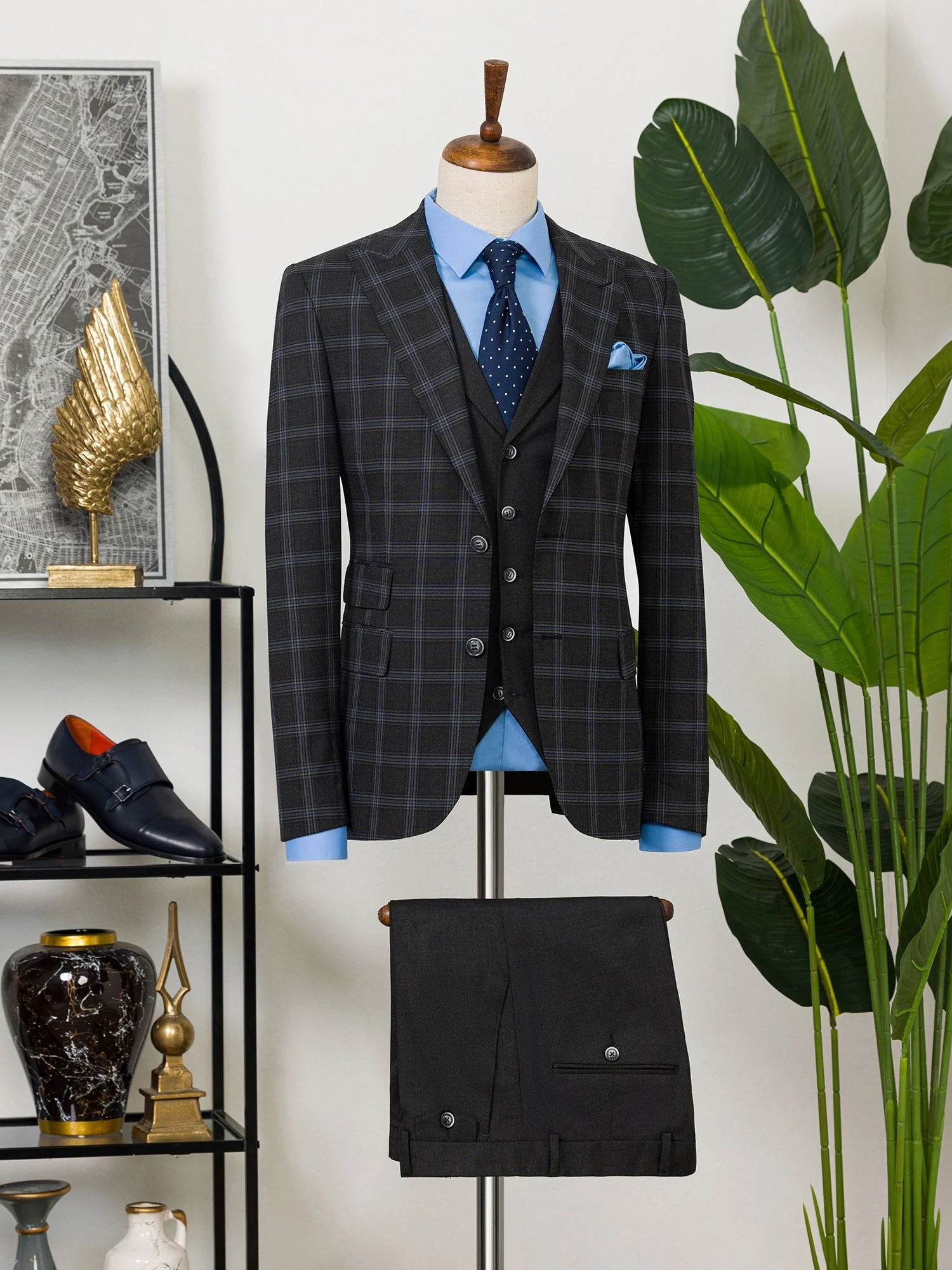 Men’s Navy Plaid Slim-Fit Peak Lapel 3-Piece Suit. - Image 16