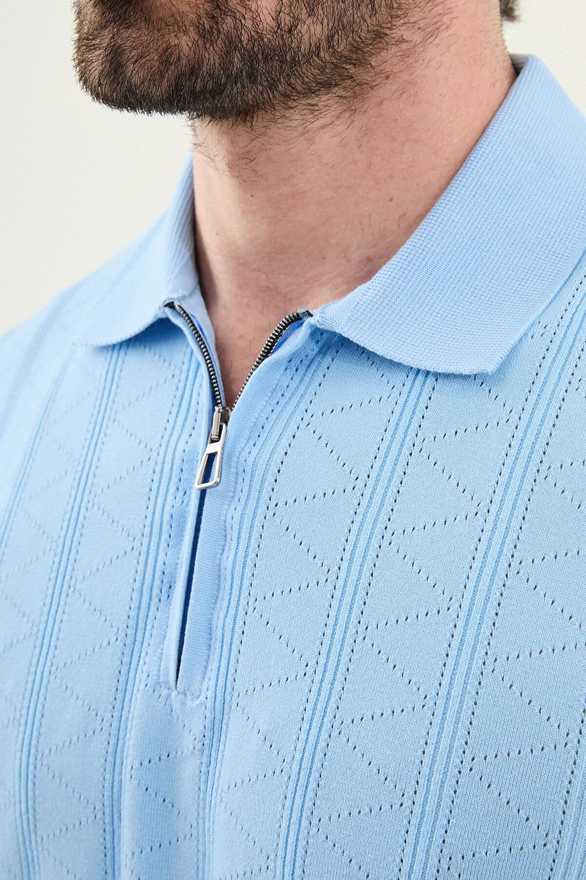 Men’s Sky Blue Textured Zip Collar Knit Polo Shirt. - Image 3