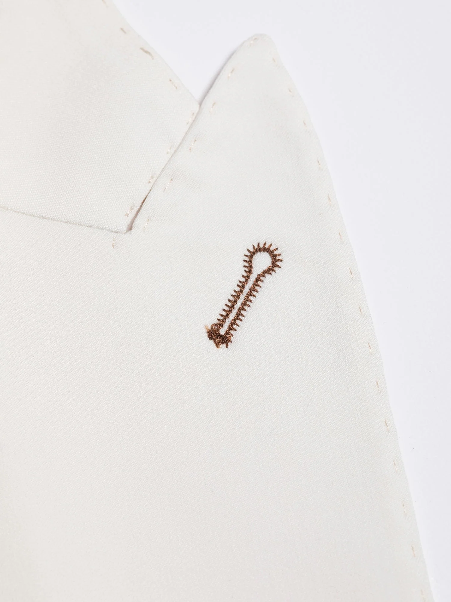Men’s White Double-Breasted Slim-Fit 2-Piece Suit. - Image 14