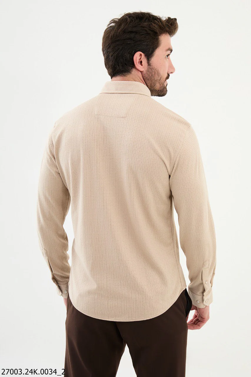 Men's Beige Button-Down Shirt. - Image 3