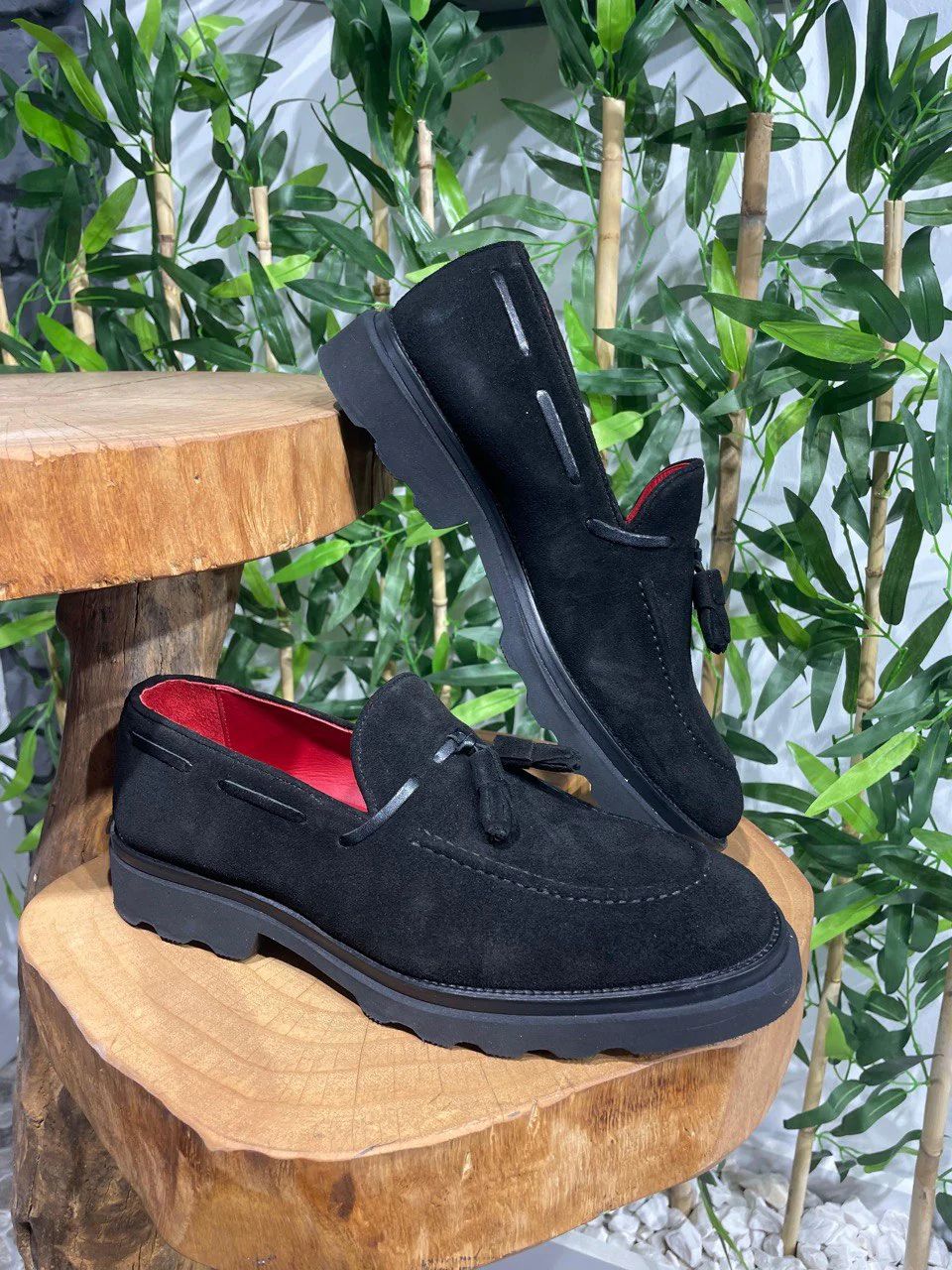 Men's Black Suede Loafers with Tassel Detail – Elegant and Comfortable Footwear for Formal and Casual Occasions. - Image 4