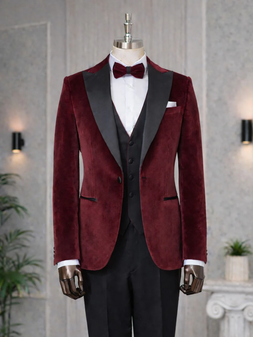 Men's Bordeaux Velvet Peak Lapel 3-Piece Prom Tuxedo.