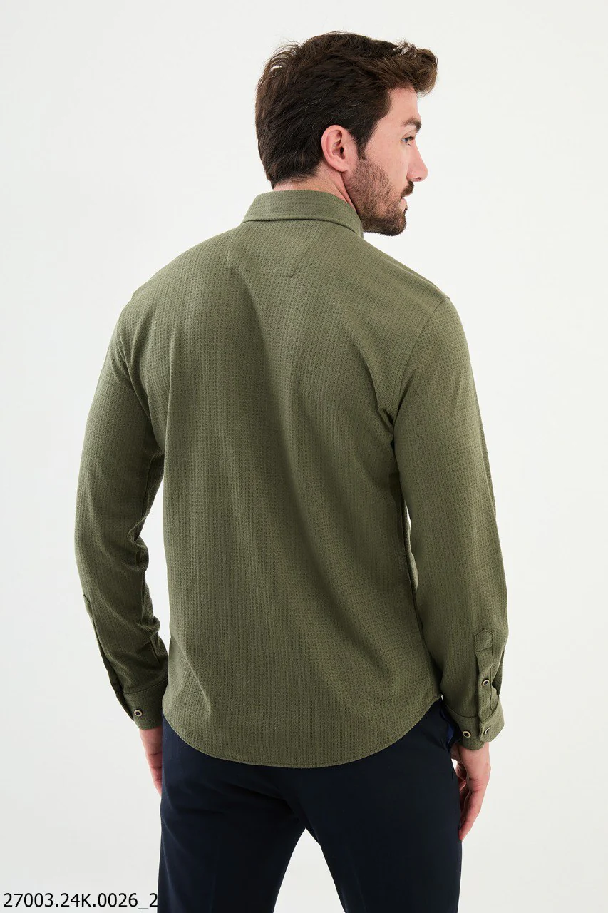 Men's Khaki Button-Down Shirt. - Image 3