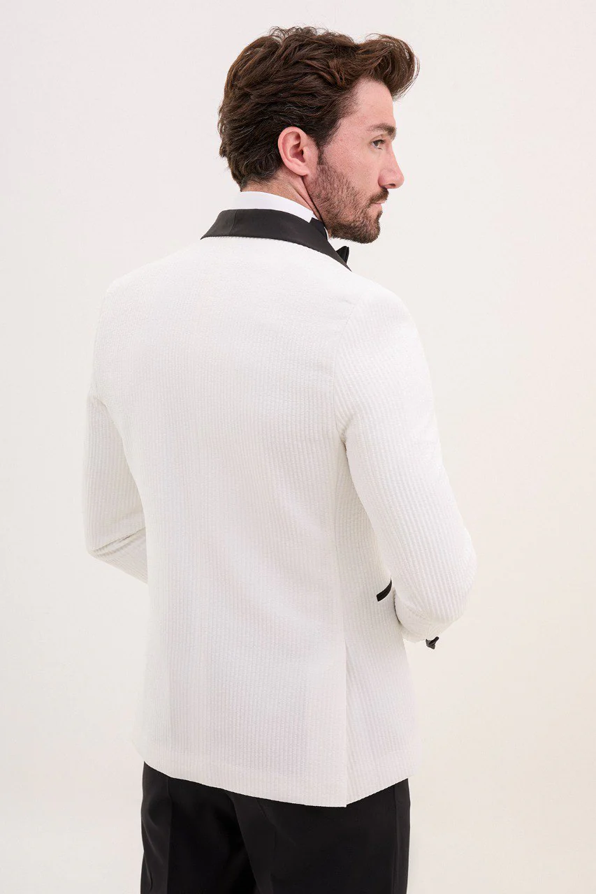 Men's Formal Attire White Tuxedo. - Image 5