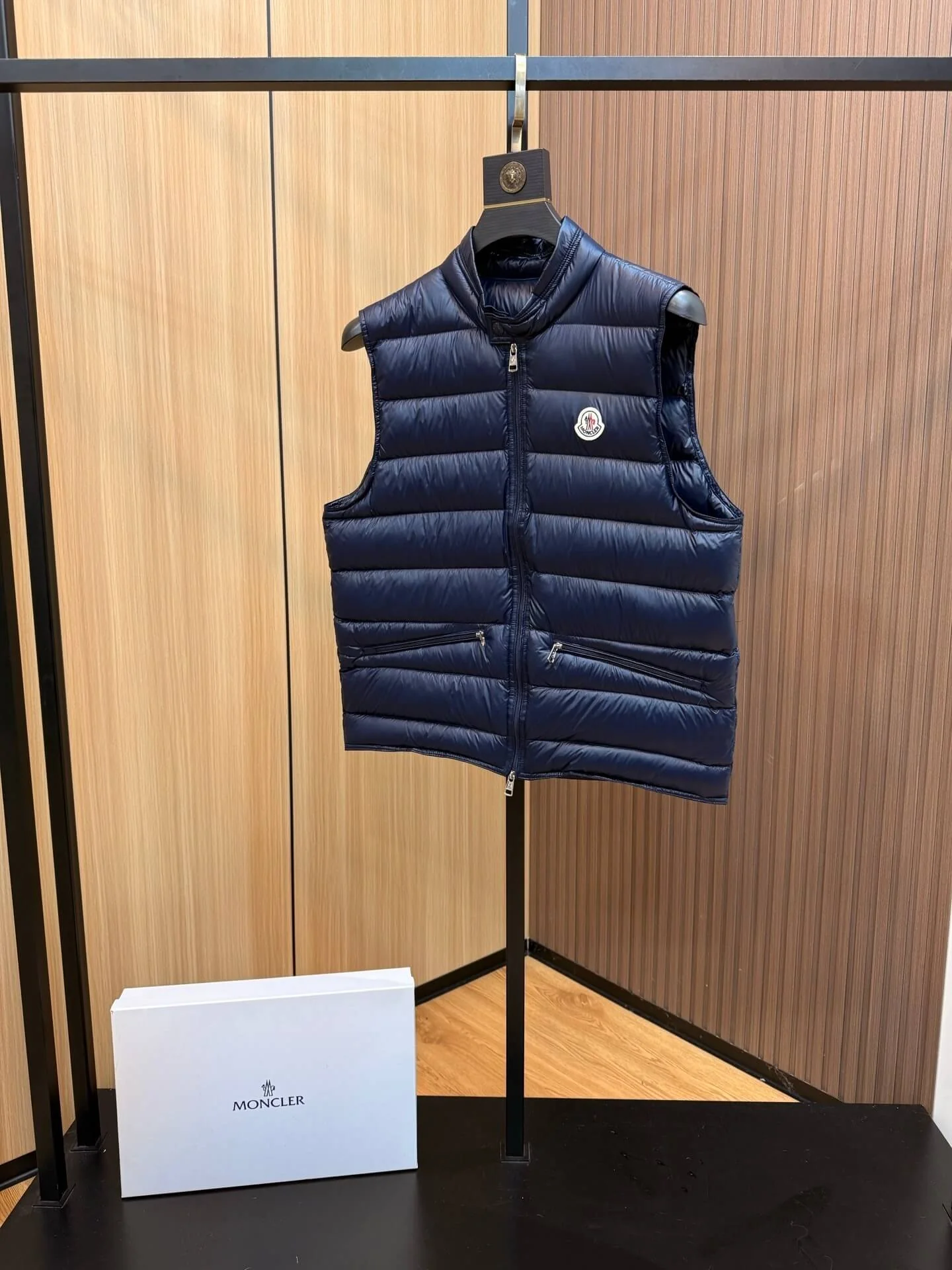 Moncler Gui Navy Blue Down Vest. - Image 3
