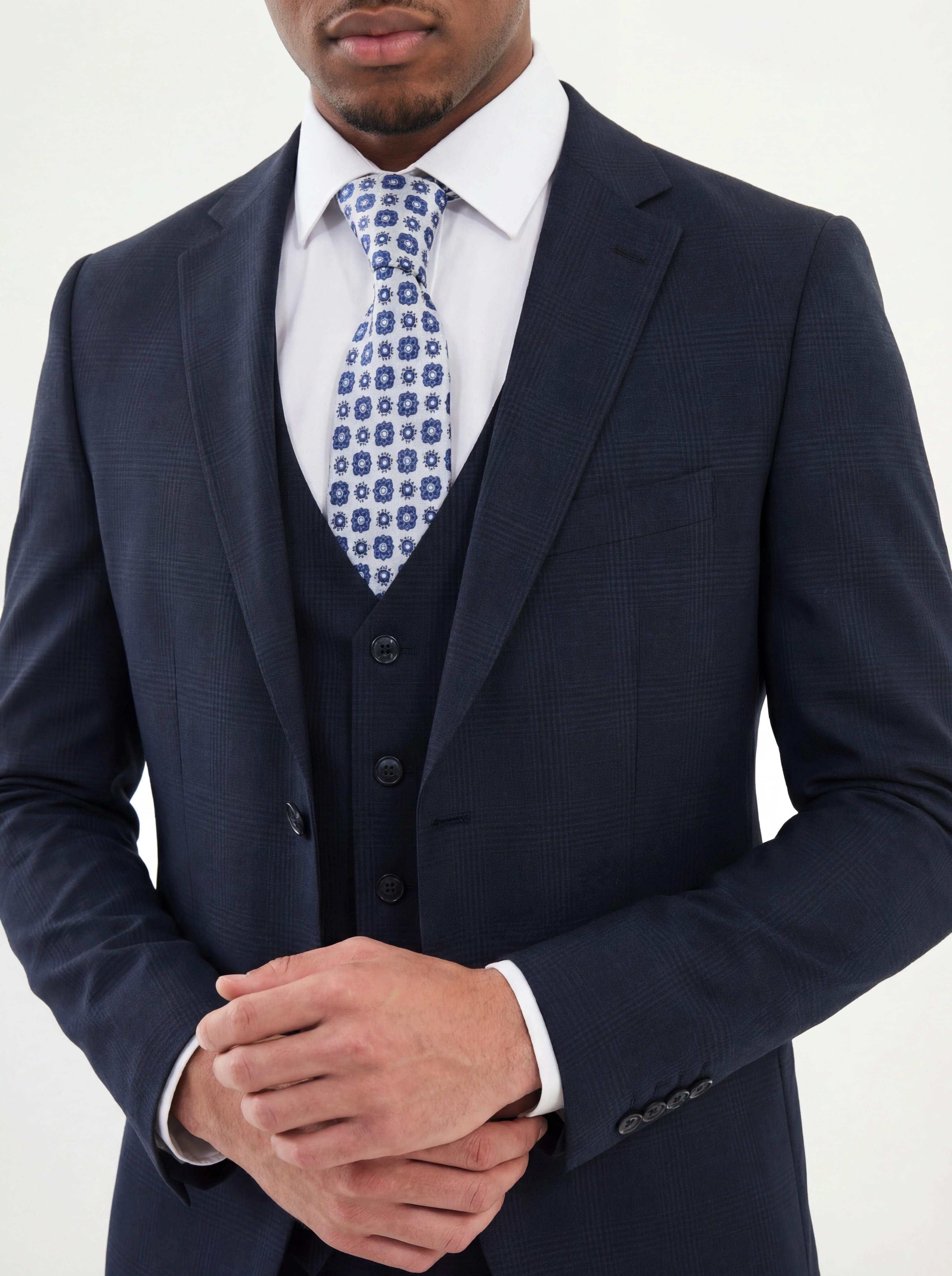 Navy Blue Three-Piece Slim Fit Prom Suit. - Image 7