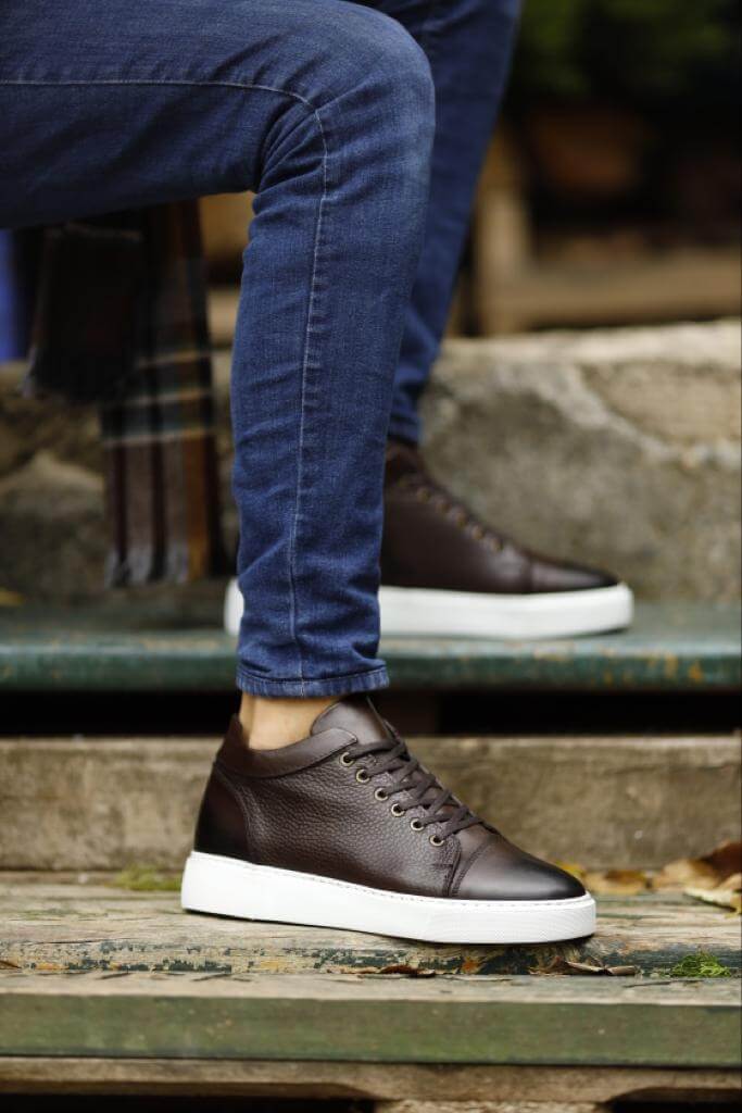 Pentos Brown Sneakers