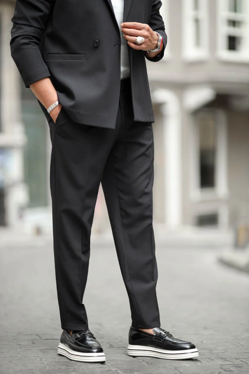 Santorini Nights Mono Collar Suit in Jet Black. - Image 4