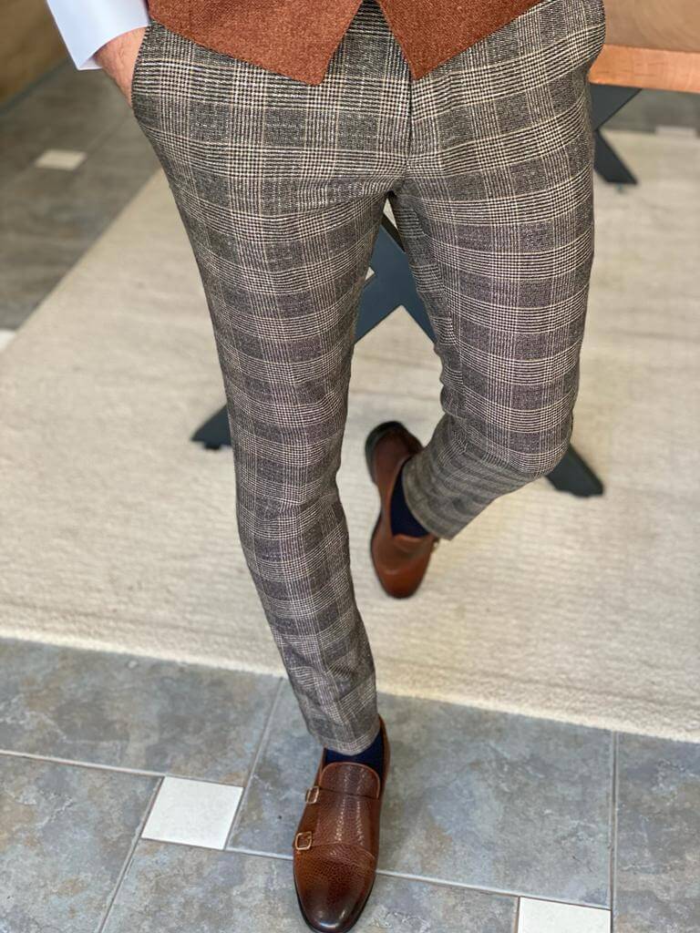 Slim Fit Patterned Beige Trousers - Image 4