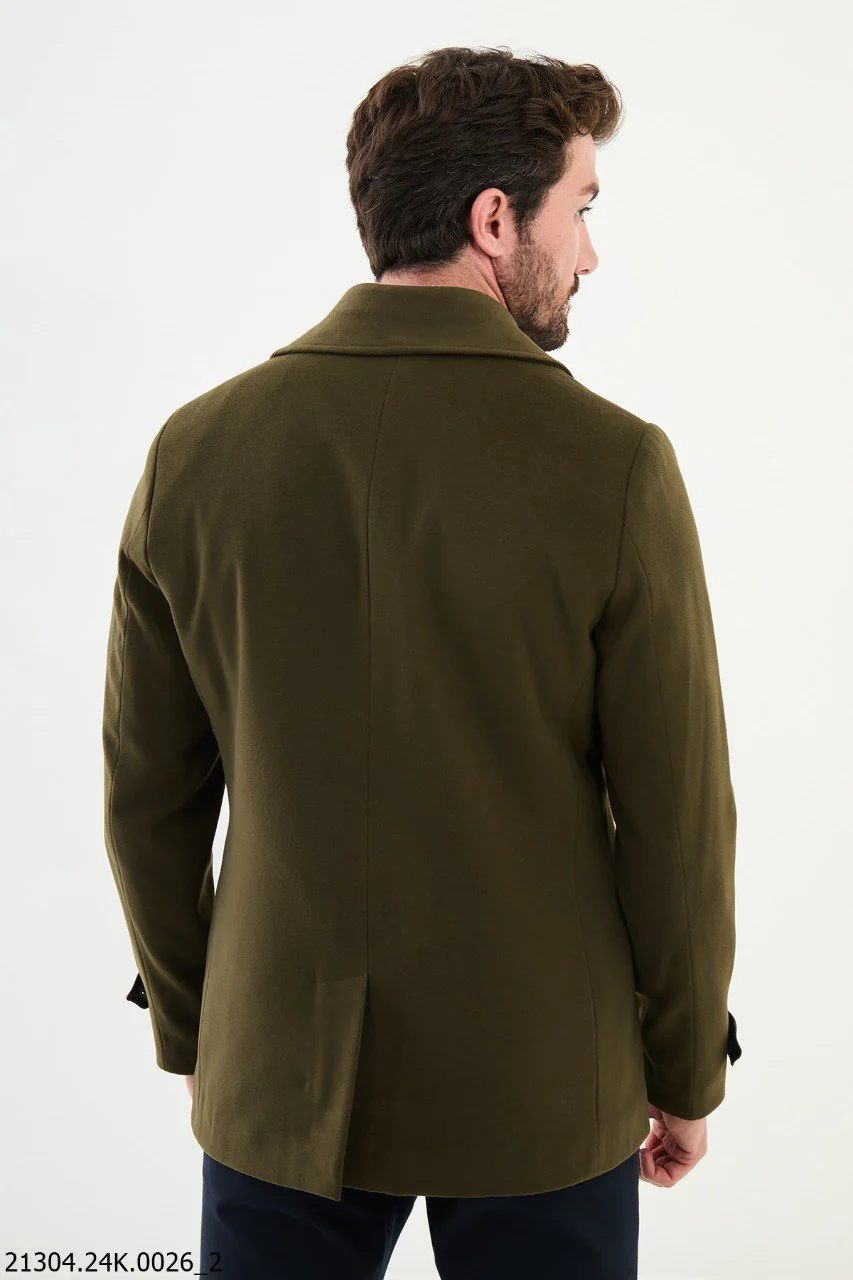 Timeless Khaki-Green Winter Peacoat. - Image 3