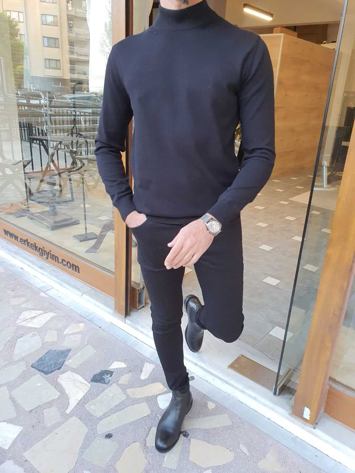 Vale Black Turtleneck - Image 5