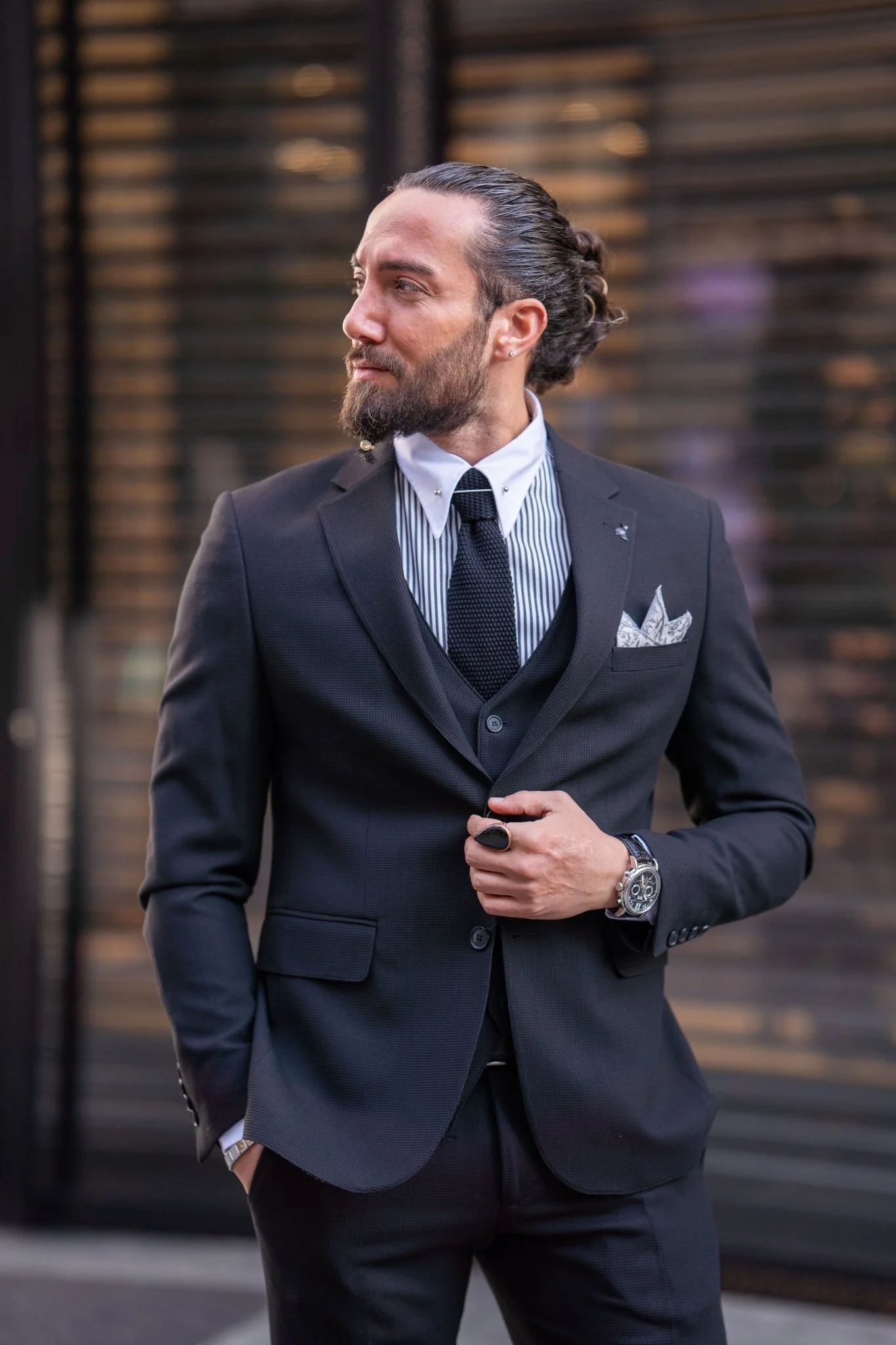 Victoria Black Suit - Image 4