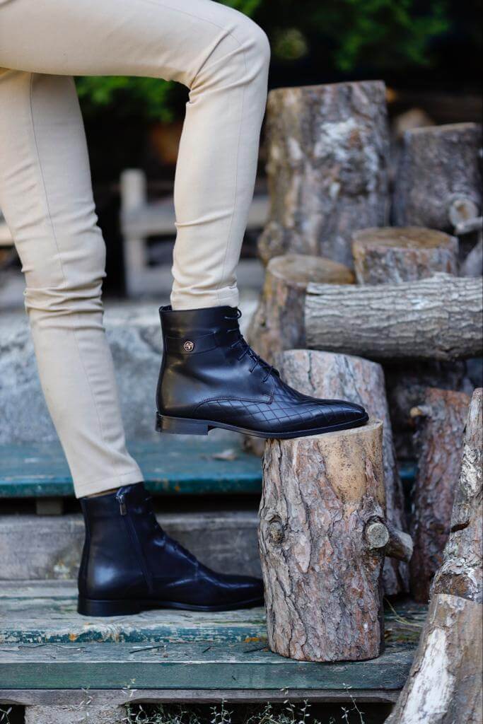 Wistman Black Classic Boots - Image 3